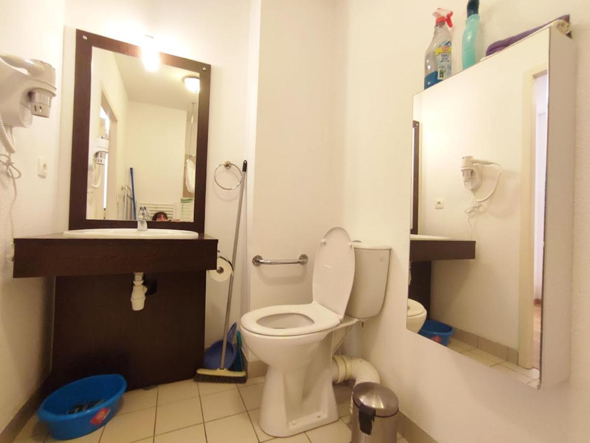 Pat 83, T2, Centre Luchon, Wifi, Casier A Skis, 4 Personnes Bagnères-de-Luchon المظهر الخارجي الصورة